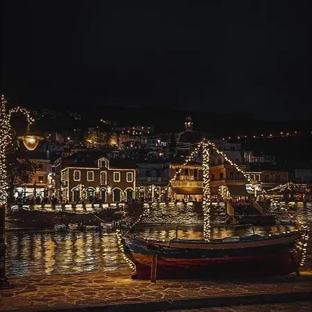 Nafpaktos-Luxury Suite Exterior photo